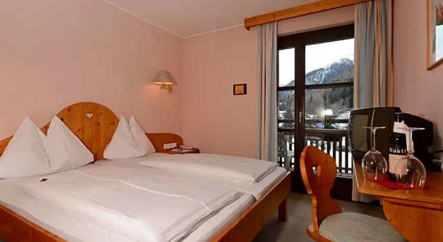 Двухместный номер Standard с балконом Hunguest Hotel Heiligenblut