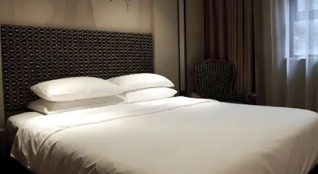 Люкс Business Jintailong International Hotel
