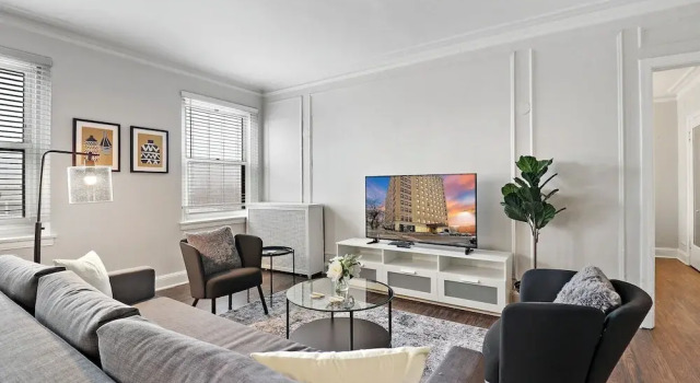 Апартаменты Superior 2BR Spacious Apt - BS 605