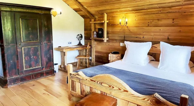 Le Tillau, Забронировать Отель Les Verrières-de-Joux Бургундия-Франш-Конте