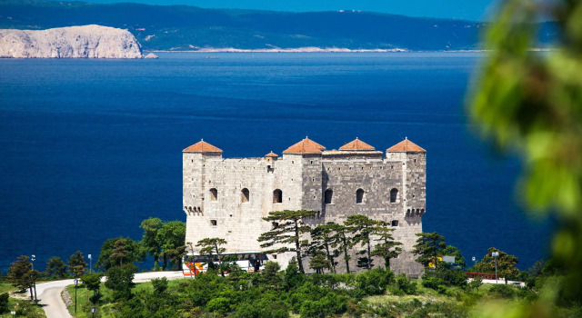Апартаменты Apartment in Senj Near the Sea & Pool