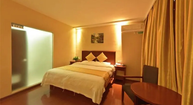 Номер Superior GreenTree Inn Shanghai Songjiang District Yanshou road Li ta Express Hotel