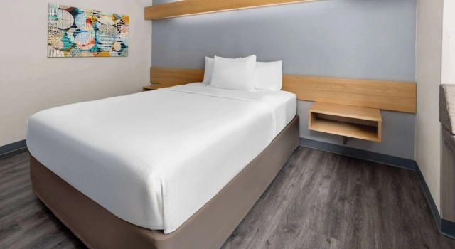 Microtel Inn Raleigh Durham Airport, Rezervați Hotel Morrisville Raleigh-Durham Metropolitan Area