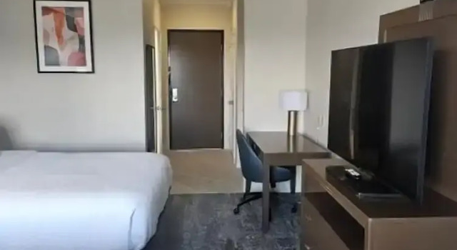 Четырёхместный номер Deluxe Wyndham Lake Charles near Casinos