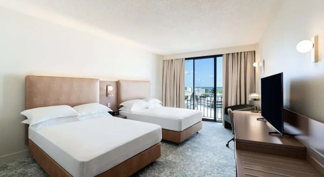 Двухместный номер Deluxe с балконом Hilton Garden Inn Darwin