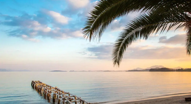 Апартаменты Fotini Walk to Beach Sea Views A C Wifi Car Not Required - 292