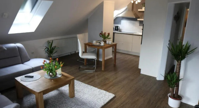 Ferienwohnung Am See 2, Забронировать Отель Раудерфен East Frisia