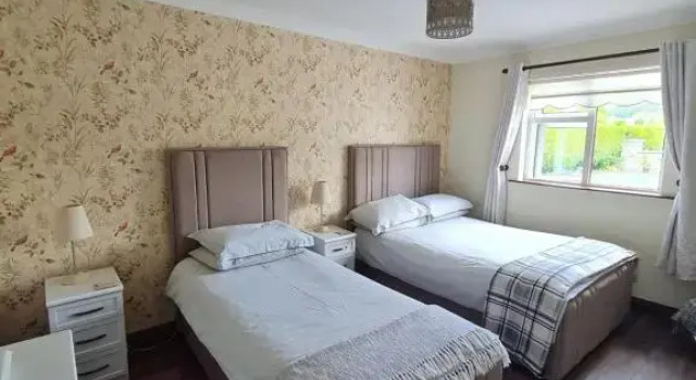 Brielle House, Prenota Hotel Mountmellick 