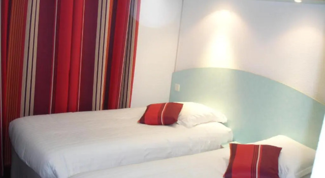 Двухместный номер Standard Agape Hotel Niort- Bessines