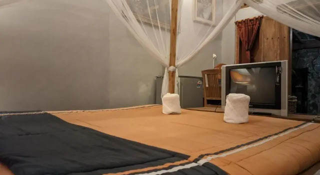 Двухместный номер Deluxe Astuti Gallery Homestay