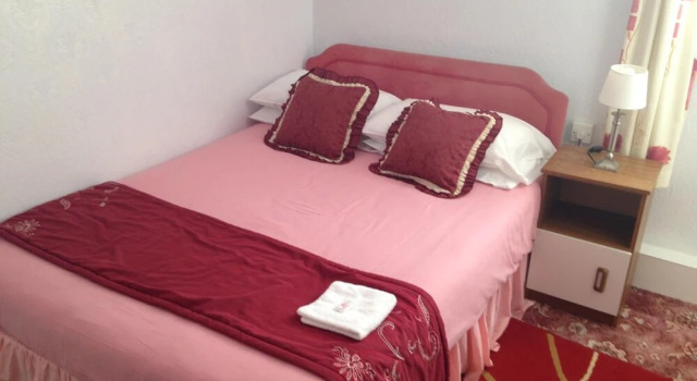 Blue Waves Hotel, Забронировать Отель Блэкпул Ланкашир, рядом с Пляж Blackpool Pleasure