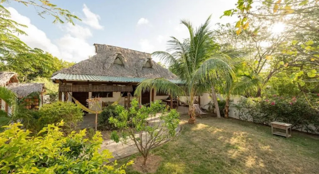 TwoTen° Surf Home, Rezervovat Hotel El Limon Rivas Region