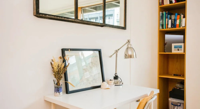 Beautiful 2-bedroom Flat With Balcony in E London