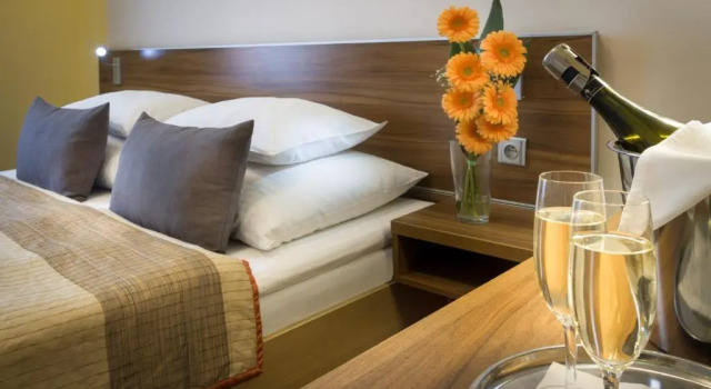 Standard Doppel Zimmer Monastery Hotel