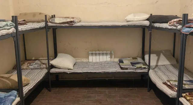 (camerata maschile) letto in camerata Chardzher
