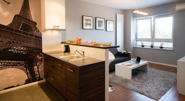 Студия Platinum Towers Central Apartments