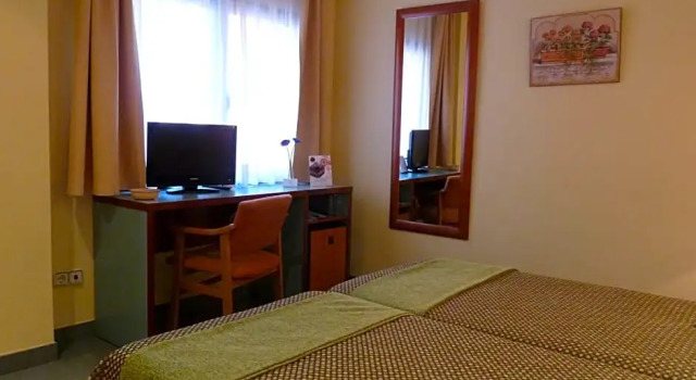 Номер Economy Hotel Jardín de Aranjuez