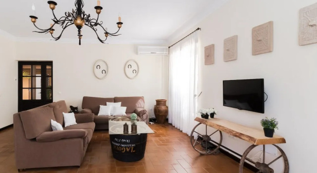 Casa Rural La Teja, Buchen Sie Hotel Marchena Provinz Sevilla