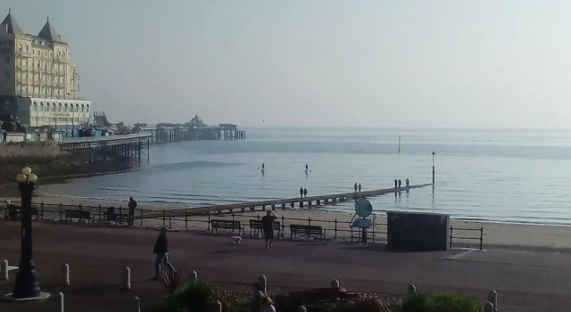 Апартаменты Llandudno Beachfront 2 Double Bedroom Apartment 2nd Floor