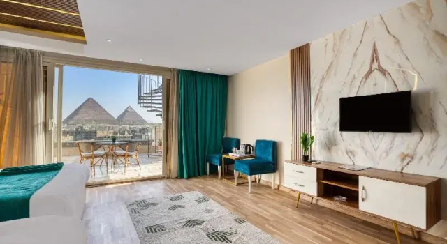 Семейный номер Standard с балконом Pyramids Yard Hotel