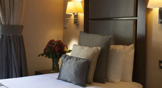 Одноместный номер Superior Gem Strathmore Hotel
