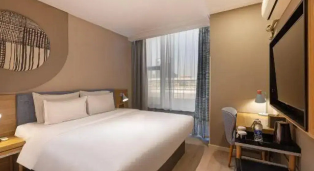 Homeinn Neo (Suzhou Dushu Lake University Zone Moon Bay Metro Station )NEO, Забронировать Отель Сучжоу Китай, рядом с Suzhou Ferris Wheel
