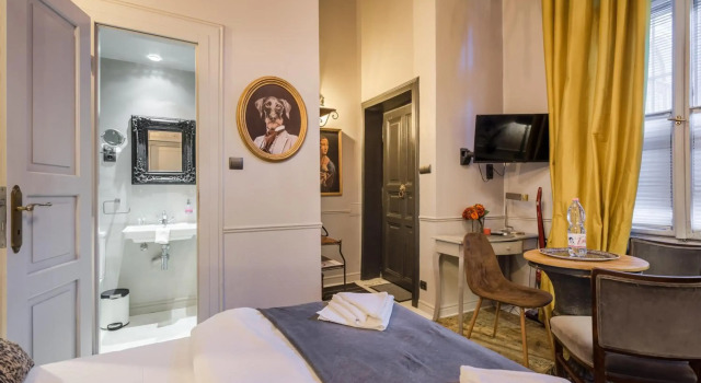 BpR R20 Studio Home with A/C