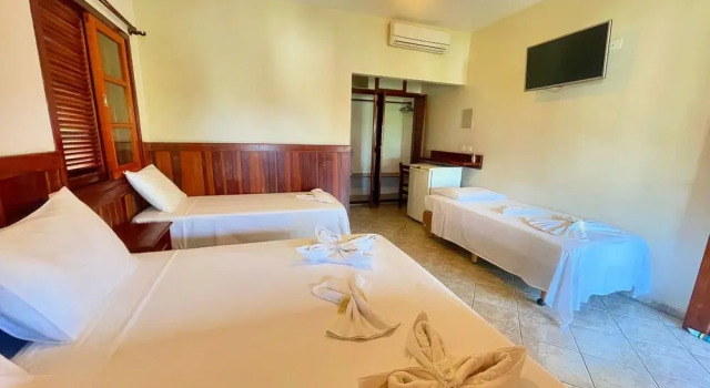 Четырёхместный номер Comfort Pousada Margerie Ubatuba - Ítagua
