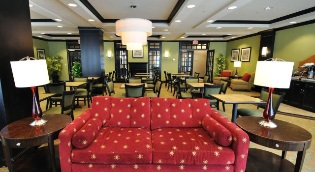 Holiday Inn Express & Suites Halifax Airport by IHG, Rezervovat Hotel Hotely v Nové Skotsko s bazénem, Bazén