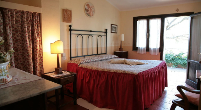 Malvarina, Buchen Sie Hotel Capodacqua Umbrien