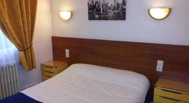 Номер Standard Hôtel Du Stade