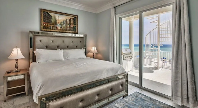 Sanctuary at Frangista Beach by Five Star Properties, Varaa Hotelli Hotellit Emerald Coast uima-altaalla, Uima-allas