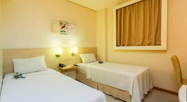 Двухместный номер Standard Ibis Styles Belém Hangar