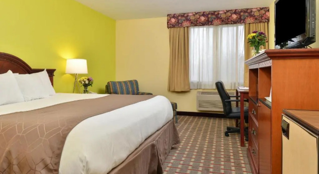 Номер Standard Americas Best Value Sandman Inn