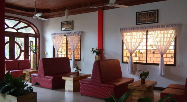 Siem Reap Urban Boutique Hotel, Забронировать Вилла Виллы Сиемреап, рядом с Ночной рынок Ангкор, Вилла