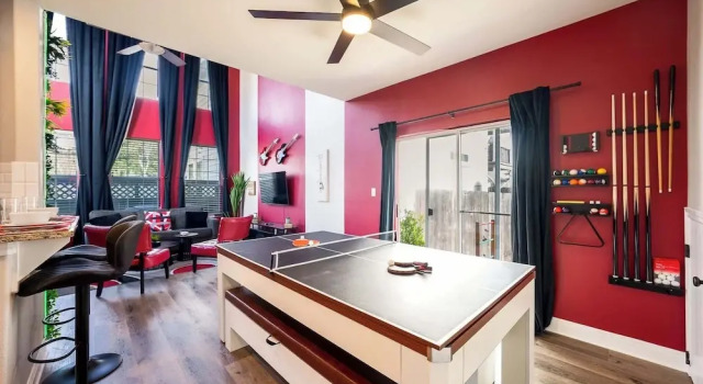 Вилла Upstay Spacious Home Duplex for Group of 17