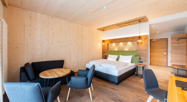 Двухместный номер Superior с балконом Landhotel Zum Goldenen Kreuz