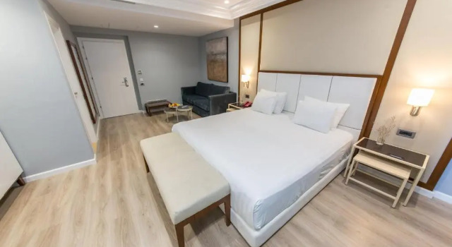 Двухместный номер Standard с видом на море Hotel Brilant Saranda