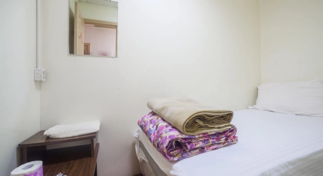 World Hotel, Забронировать Отель Отели Нью-Йорка с бассейном, рядом с Галерея Sperone Westwater, Бассейн