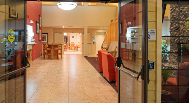 Holiday Inn Express Grants Pass, Book Hotel Hoteller i Grants Pass med pool, Swimmingpool