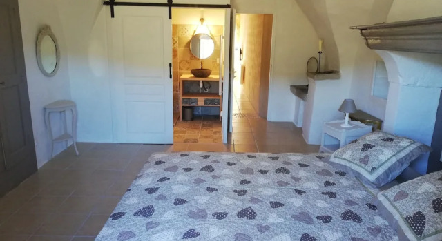 Lintemporel La Loge, Rezerwuj Hotel Saint-André-de-Roquepertuis Gard