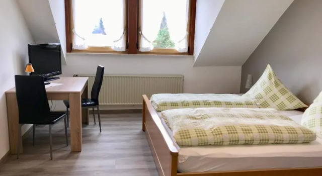 Gasthaus Zur Hardtmühle, Забронировать Отель Альсфельд 