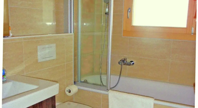 Коттедж с балконом Lavish Holiday Home in Heremence With Balcony