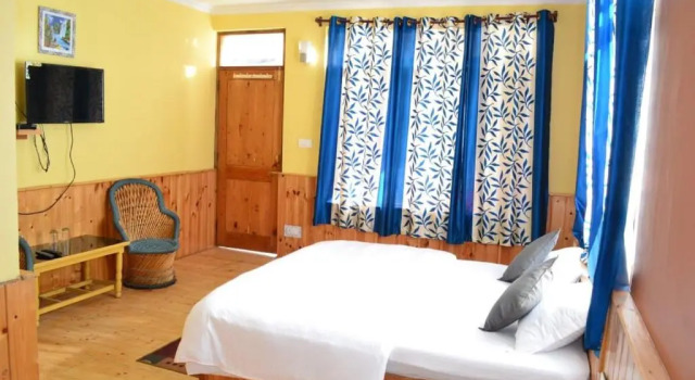 Двухместный номер Standard с видом на горы River Side Guest House
