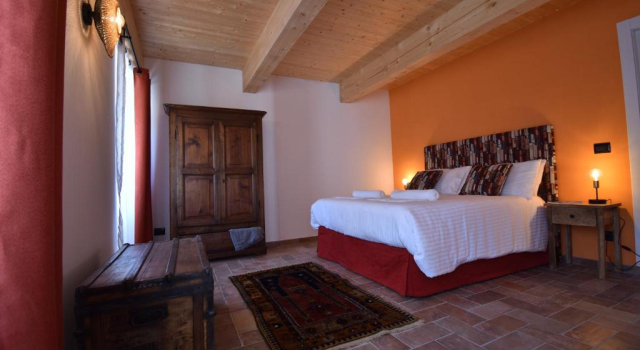 Полулюкс Cascina Tre Botti
