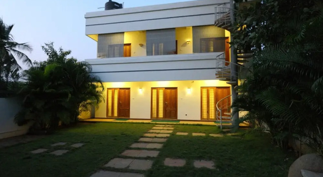 OYO 8229 Marine Drive