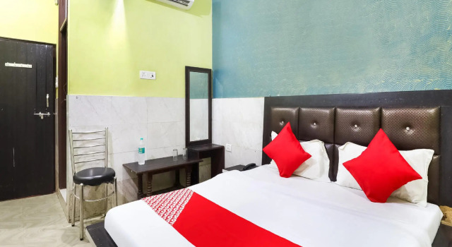 OYO Flagship 75005 Hotel Park View