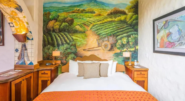 Трёхместный полулюкс Finca Rosa Blanca Coffee Farm and Inn