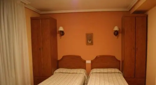 Hotel Garganta del Cares, Varaa Hotelli Poncebos Picos de Europa