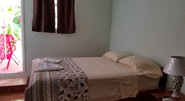 Canuck Cottage Studio Apartment, Book Lejlighed Lejligheder i Belize Islands, Lejlighed